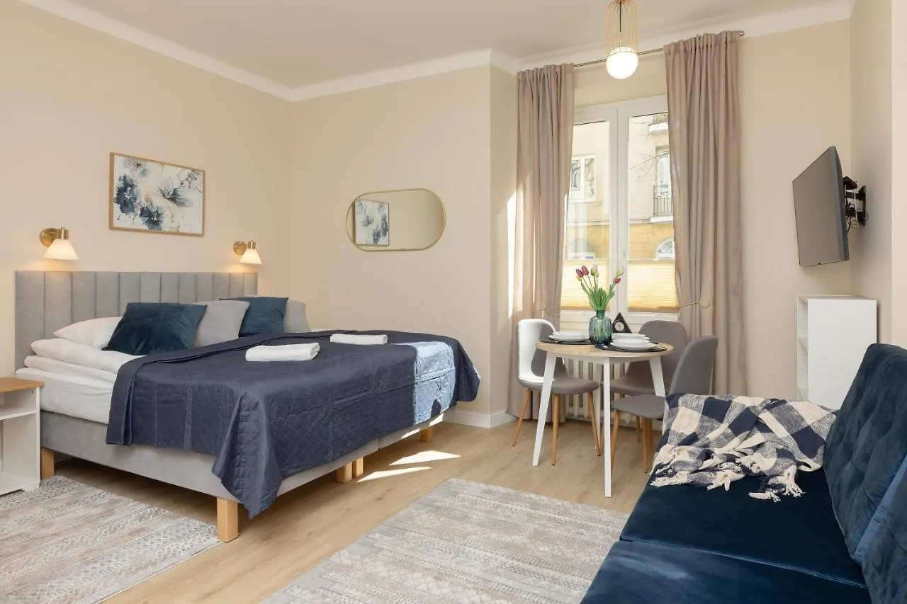 Filtrowa Corner - Luxurious Apartments Stara Ochota By Renters Warsaw Poland