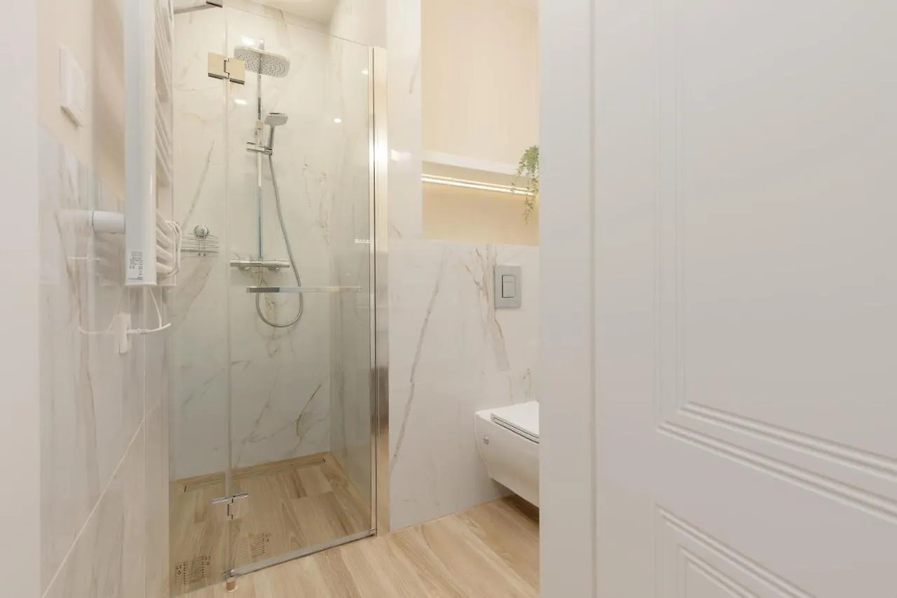 Filtrowa Corner - Luxurious Apartments Stara Ochota By Renters Warsaw 0*,  Poland