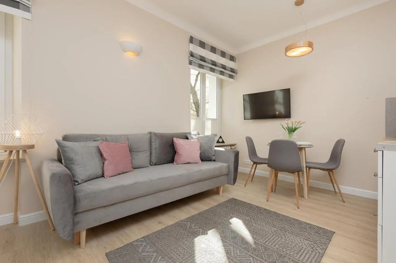 Filtrowa Corner - Luxurious Apartments Stara Ochota By Renters Warsaw 0*,